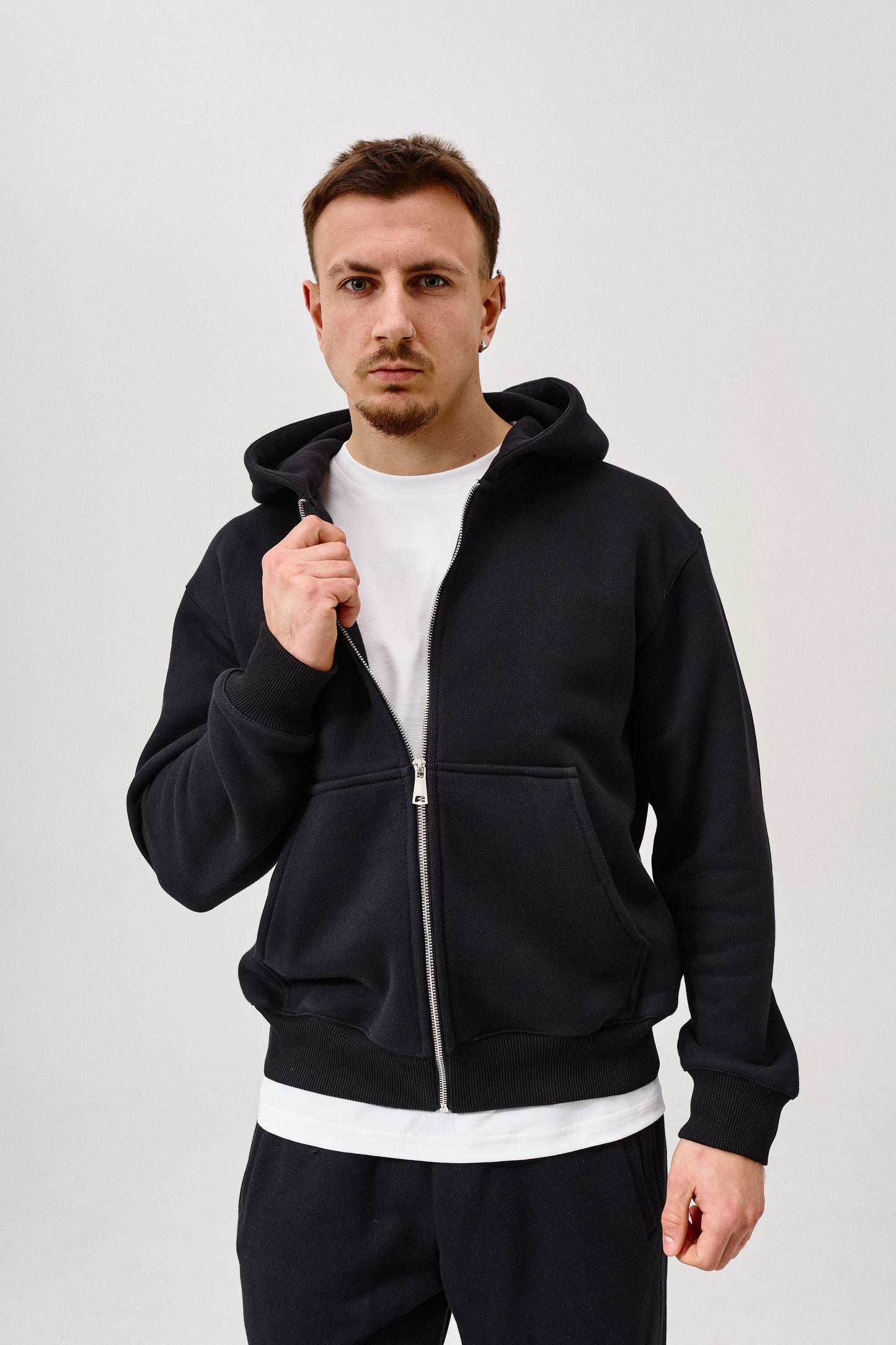 ZIP // 01 — Зіп-худі